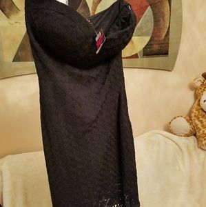 Cute black Bebe dress Tags Attached